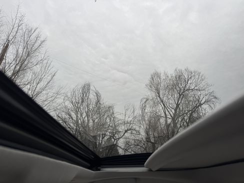 Used 2023 Toyota Highlander Limited image 34