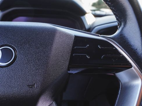 Used 2022 Audi Q4 e-tron Premium Plus image 25