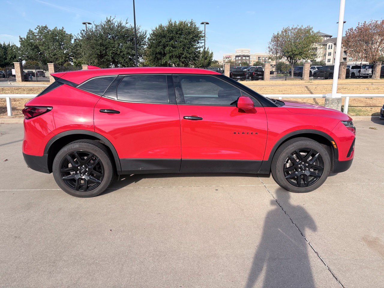 Used 2022 Chevrolet Blazer LT FWD image 3