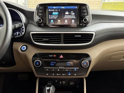 Used 2020 Hyundai Tucson Limited image 18