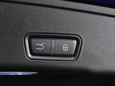 Used 2023 Maserati Grecale GT image 23