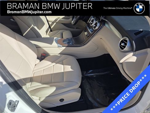 Used 2022 Mercedes-Benz GLC 300 4MATIC image 29