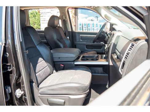 Used 2018 RAM 2500 Big Horn AWD/4WD image 15