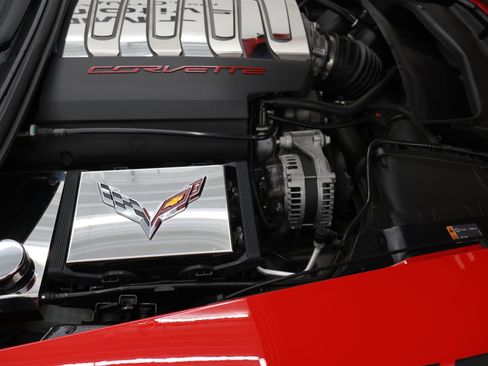 Used 2016 Chevrolet Corvette Stingray Coupe w/ 3LT Preferred Equipment Group RWD image 18