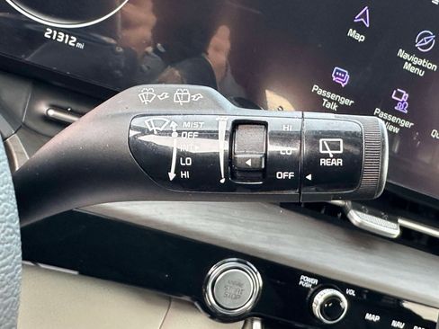 Used 2024 Kia Carnival SX image 16