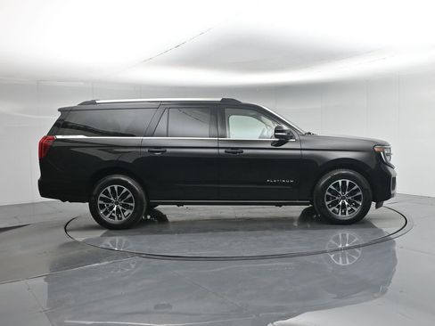 Certified 2025 Ford Expedition Max Platinum AWD/4WD image 32