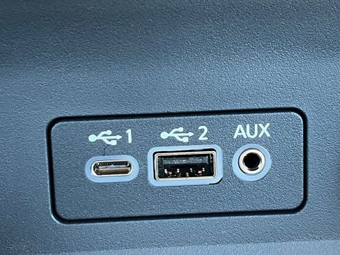 New 2025 Nissan Sentra SV image 6