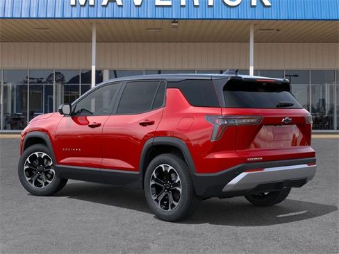 New 2026 Chevrolet Equinox LT w/ Safety and Technology Package image 3