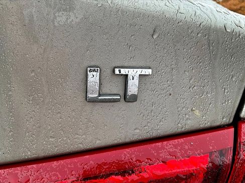 Used 2025 Chevrolet Malibu LT image 8