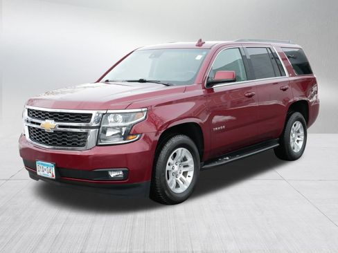 Used 2019 Chevrolet Tahoe LT image 3