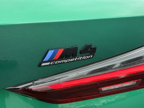 Used 2022 BMW M4 xDrive Competition w/ Executive Package AWD/4WD image 13