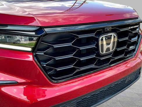 Used 2025 Honda Pilot Black Edition image 34