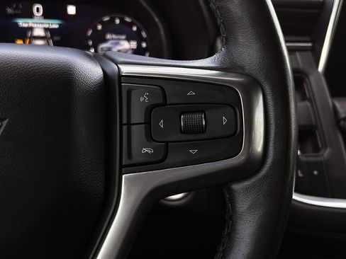 Used 2022 Chevrolet Tahoe Z71 w/ Luxury Package image 15