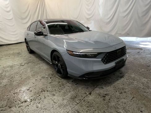 Used 2023 Honda Accord Sport image 1
