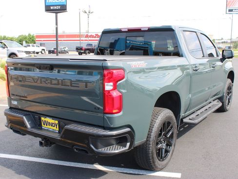 Used 2025 Chevrolet Silverado 1500 LT Trail Boss w/ Convenience Package II AWD/4WD image 8