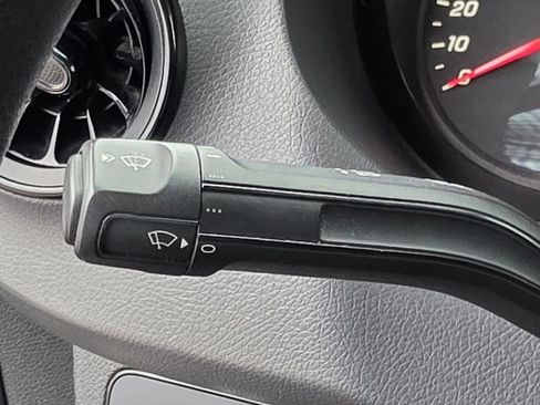 Used 2019 Mercedes-Benz Sprinter 144 image 17