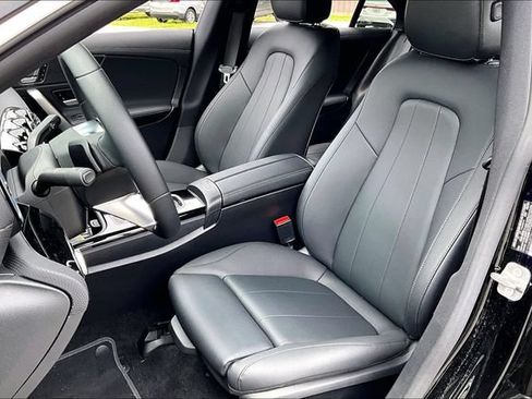 Used 2025 Mercedes-Benz CLA 250 image 18