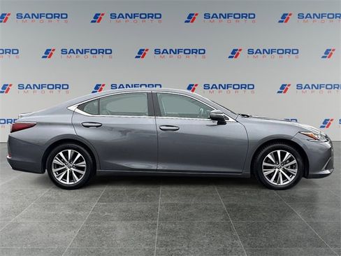 Used 2019 Lexus ES 350 image 6