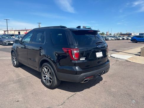 Used 2017 Ford Explorer Sport w/ Equipment Group 401A AWD/4WD image 7