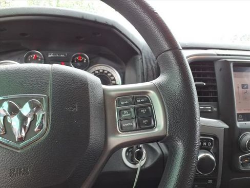Used 2023 RAM 1500 Classic SLT w/ Electronics Group AWD/4WD image 18