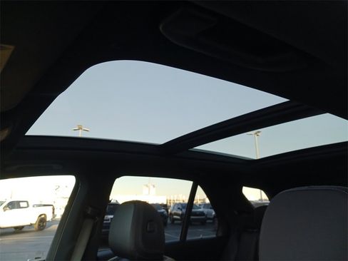 Used 2024 Mercedes-Benz GLE 450 4MATIC image 22