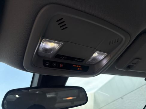 Used 2021 Chevrolet Malibu LS FWD image 29