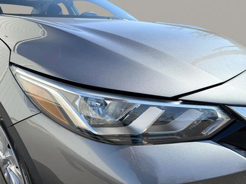 Used 2020 Nissan Sentra S image 10
