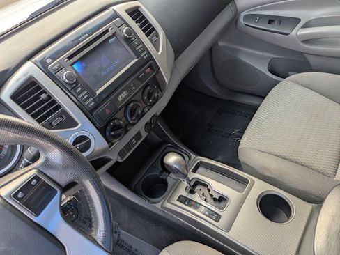 Used 2013 Toyota Tacoma 4x4 Double Cab w/ SR5 Pkg image 15
