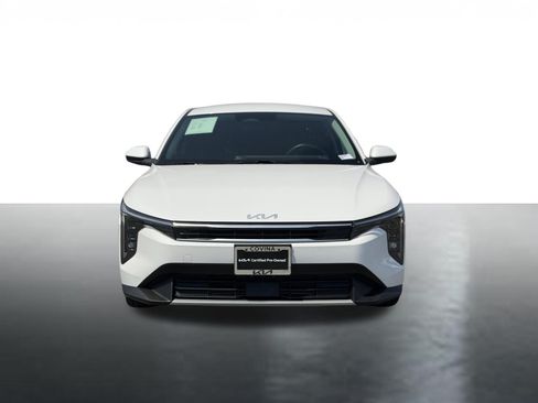 Certified 2025 Kia K4 EX FWD image 3