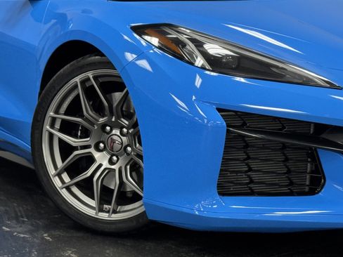 Used 2024 Chevrolet Corvette Z06 image 4