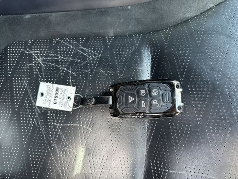 Used 2021 Land Rover Range Rover Sport SVR image 19