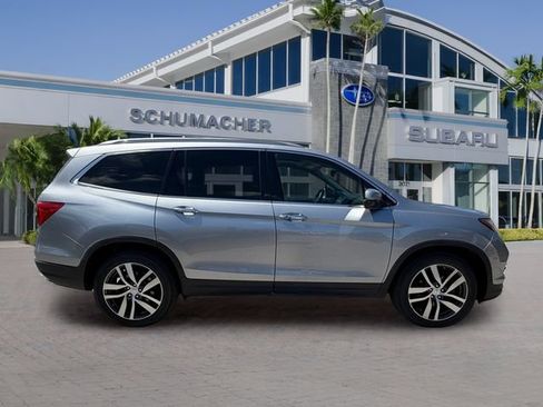 Used 2017 Honda Pilot Elite image 8