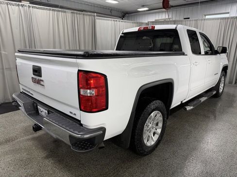 Used 2019 GMC Sierra 1500 SLE w/ SLE Value Package image 4