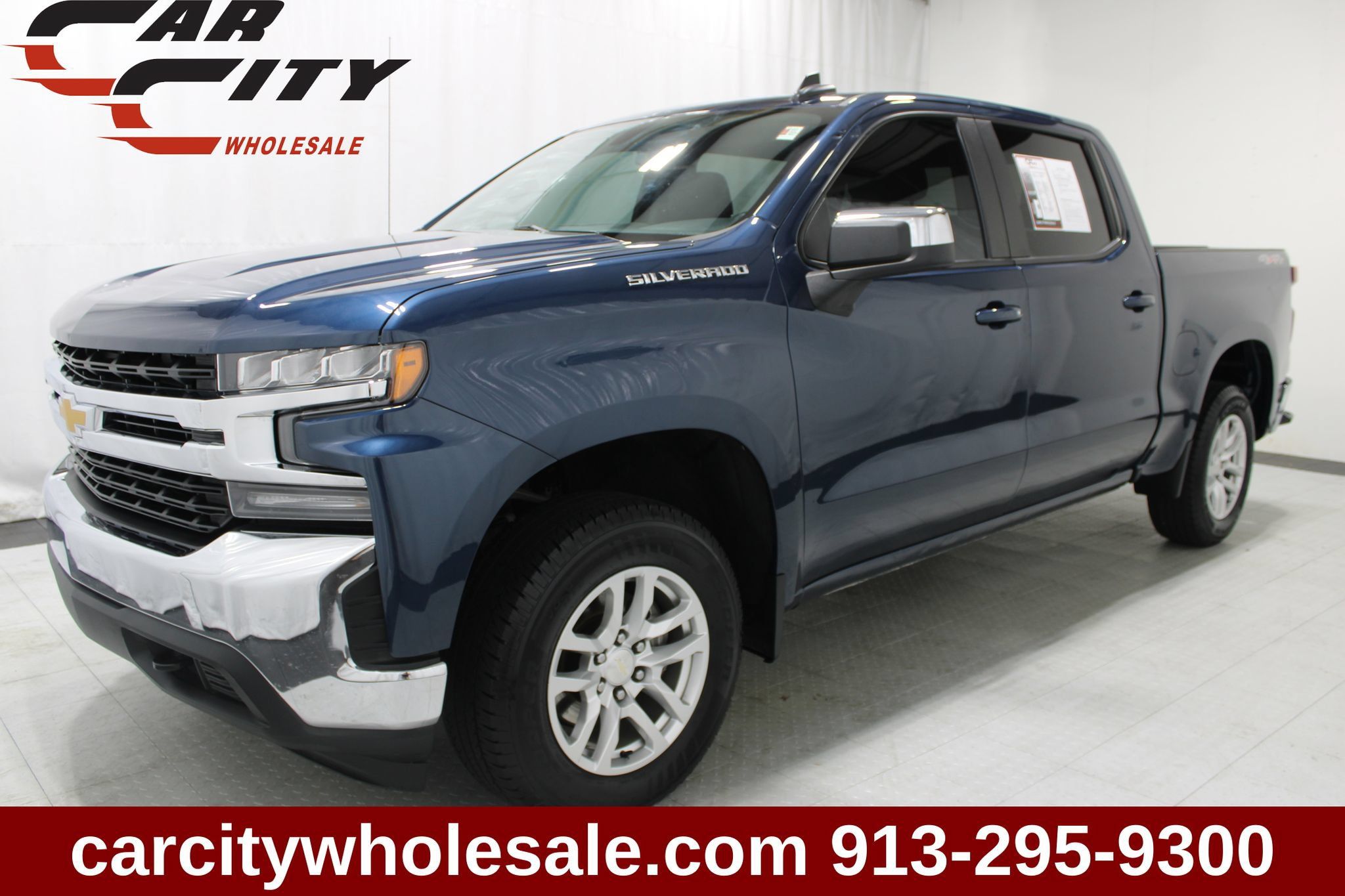 Used 2021 Chevrolet Silverado 1500 LT AWD/4WD image 1