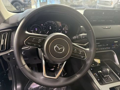 Used 2024 MAZDA CX-90 Plug-In Hybrid w/ Preferred AWD/4WD image 29