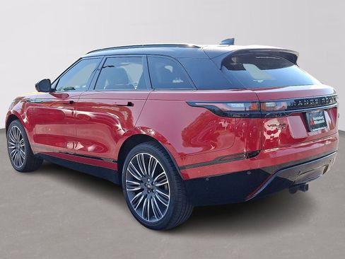 Used 2019 Land Rover Range Rover Velar R-Dynamic SE AWD/4WD image 4