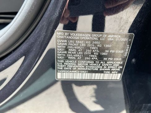 Used 2021 Volkswagen Atlas Cross Sport SEL Premium R-Line AWD/4WD image 22