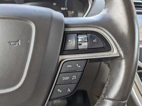 Used 2020 Lincoln Nautilus FWD w/ Equipment Group 101A image 25