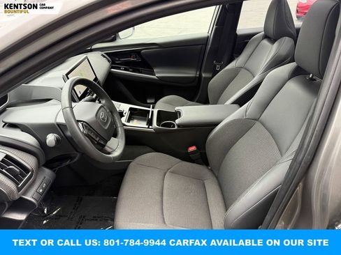 Used 2025 Toyota bZ4X FWD image 29