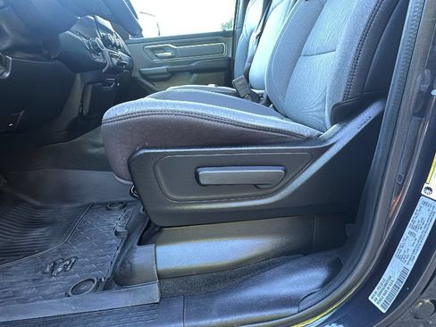 Used 2021 RAM 1500 Big Horn AWD/4WD image 9