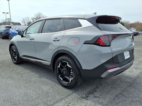 New 2026 Kia Sportage EX FWD image 6