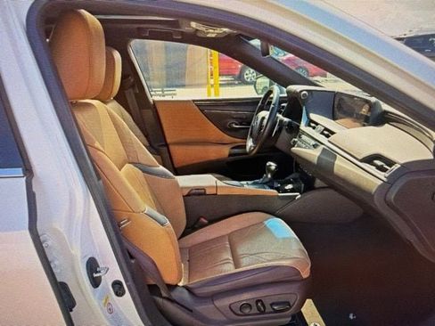 Used 2019 Lexus ES 350 w/ Accessory Package 2 FWD image 11