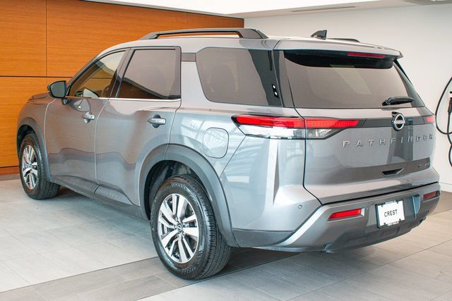 Used 2026 Nissan Pathfinder SL AWD/4WD image 8