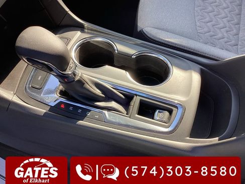 Used 2024 Chevrolet Equinox LT image 32