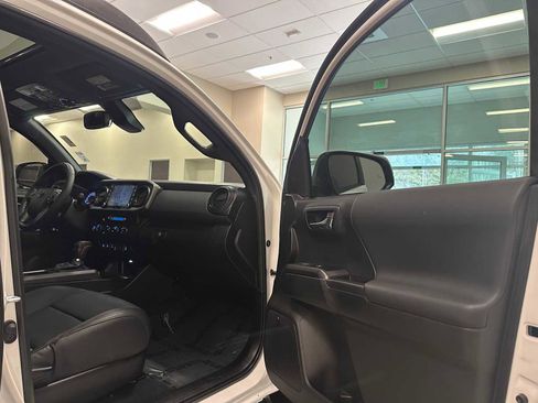 Certified 2023 Toyota Tacoma TRD Pro AWD/4WD image 28