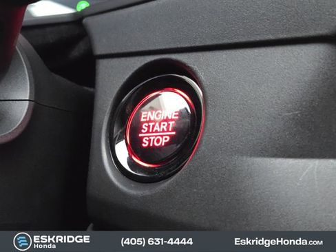 Certified 2025 Honda Accord LX image 22
