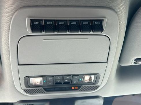 New 2026 Ford F250 XLT w/ XLT Premium Package AWD/4WD image 23