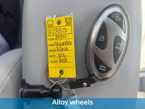 Used 2024 Hyundai Kona SEL AWD/4WD image 26