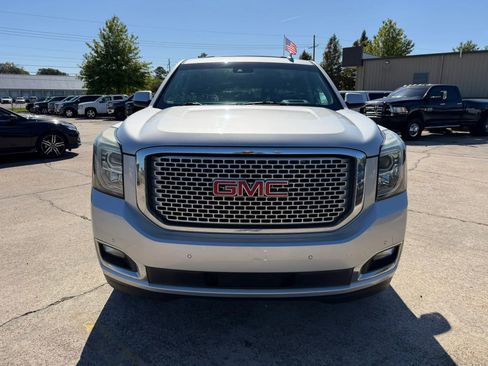 Used 2016 GMC Yukon XL Denali w/ Open Road Package image 8