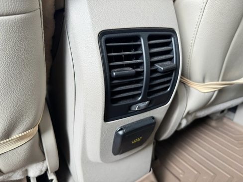 Used 2014 Ford Escape SE w/ SE Chrome Package FWD image 14